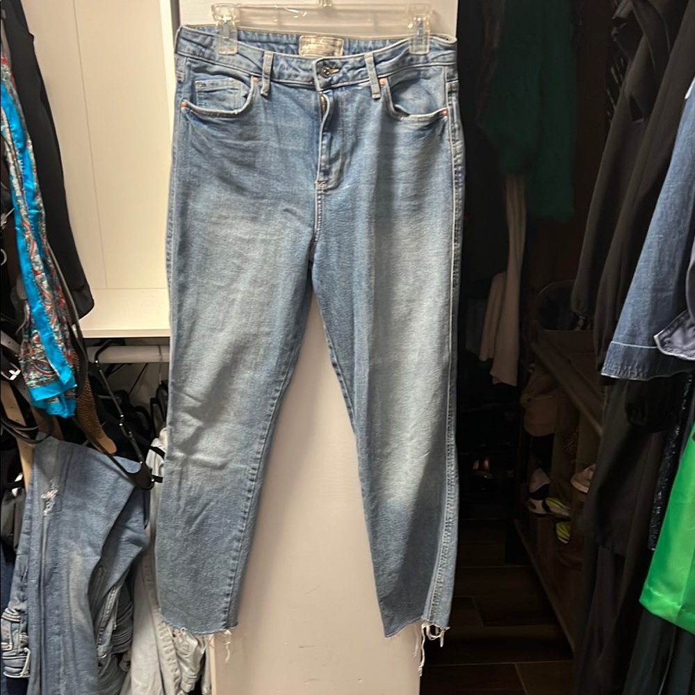 Blue Ankle Cropped Jeans with Faded Look